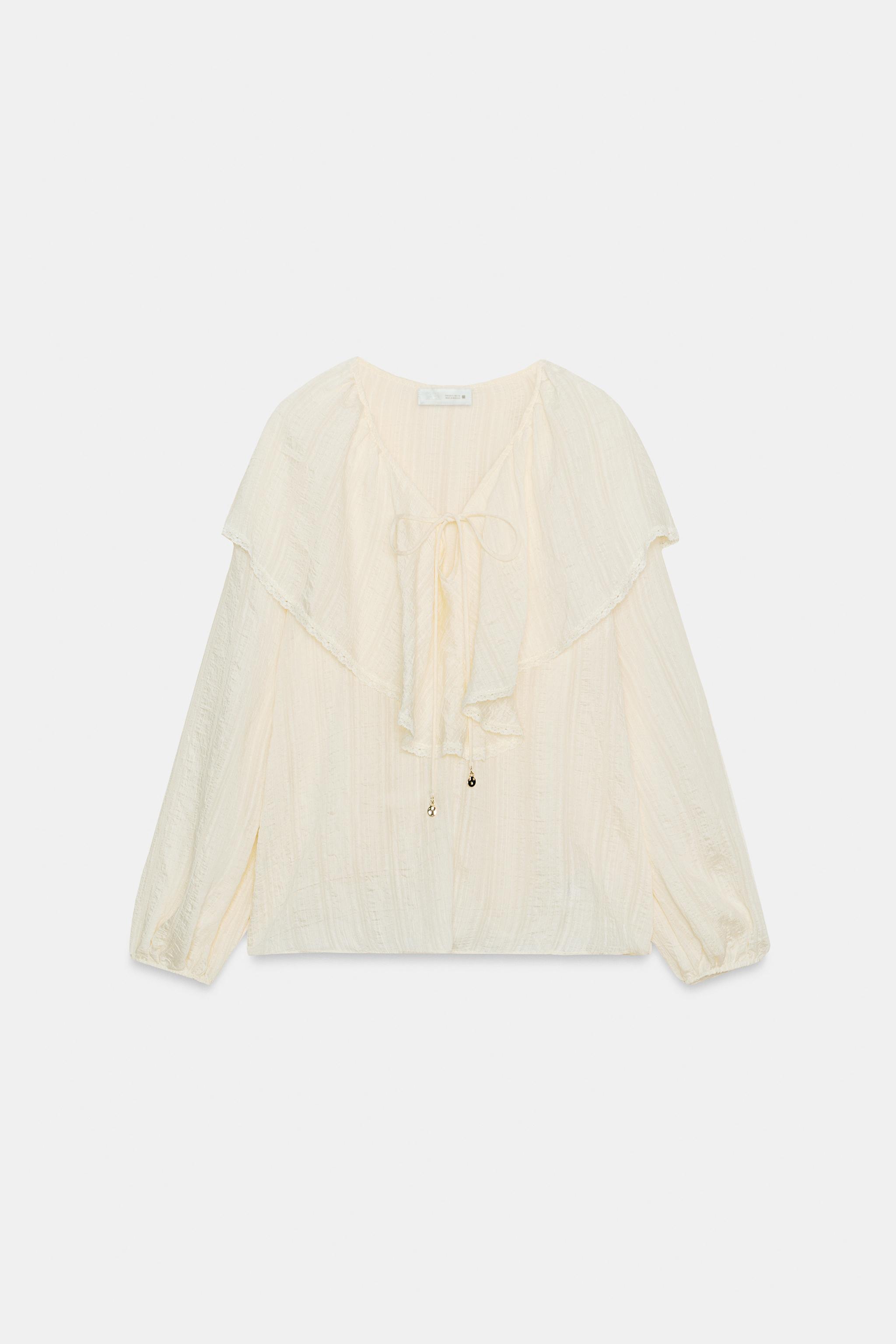 RUFFLED LACE BLOUSE